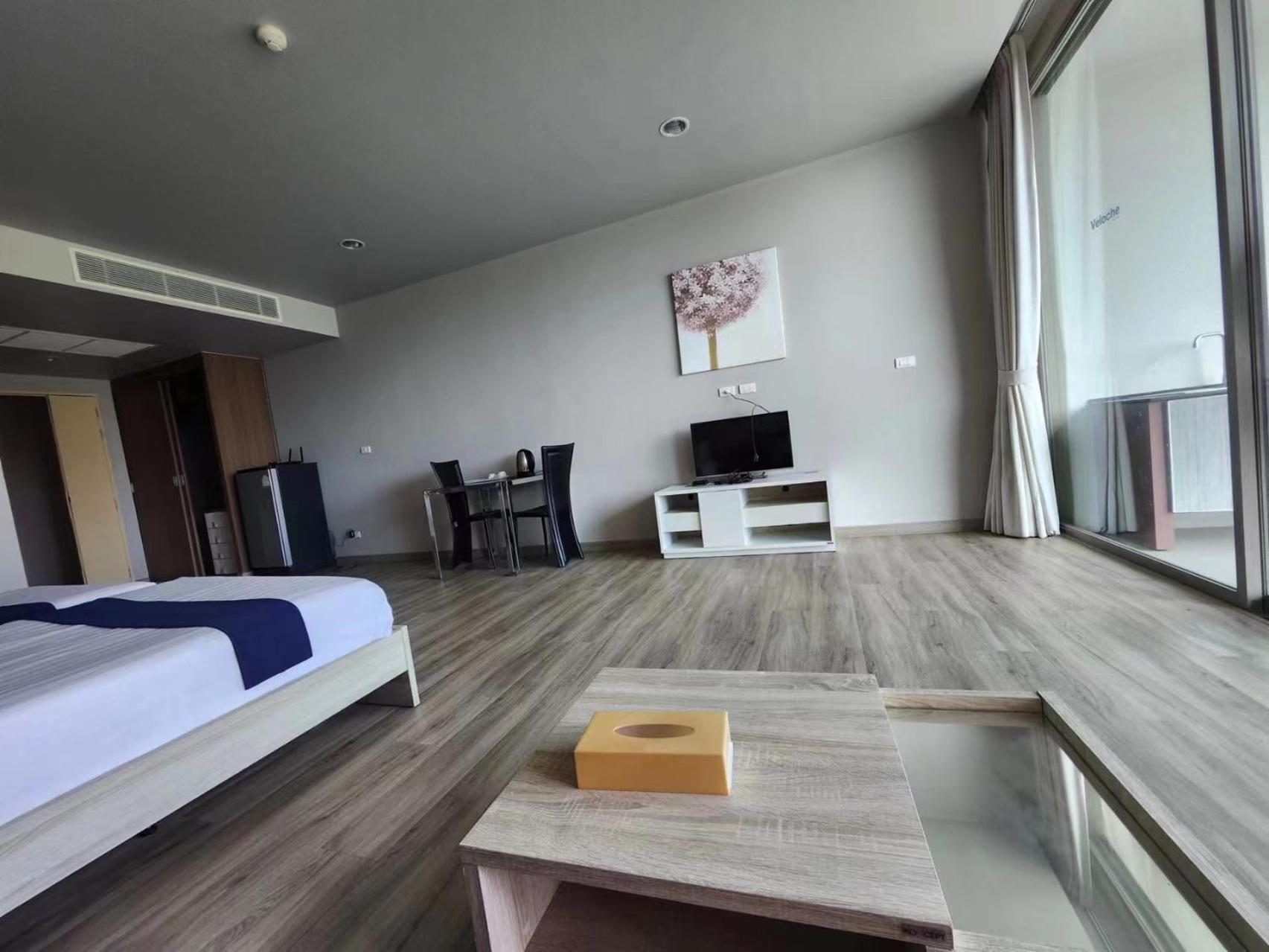 Veloche Karon Apartment Ban Karon Bagian luar foto